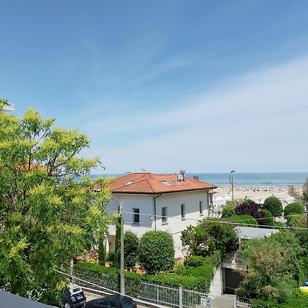 La Casa Al Mare Apartamento Rimini Exterior foto